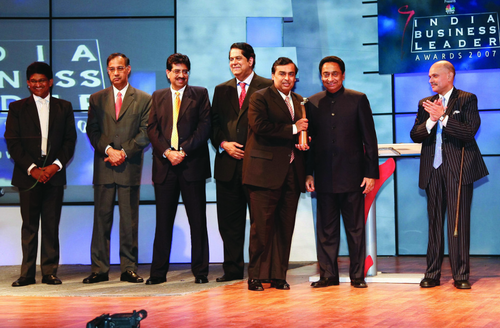 Mukesh Ambai Receives CNBC India Business Award, 2007